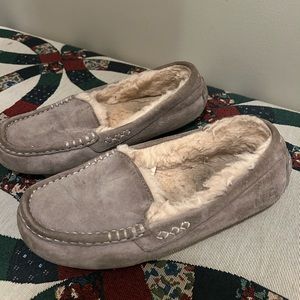 Women’s UGG Ansley Moccasins